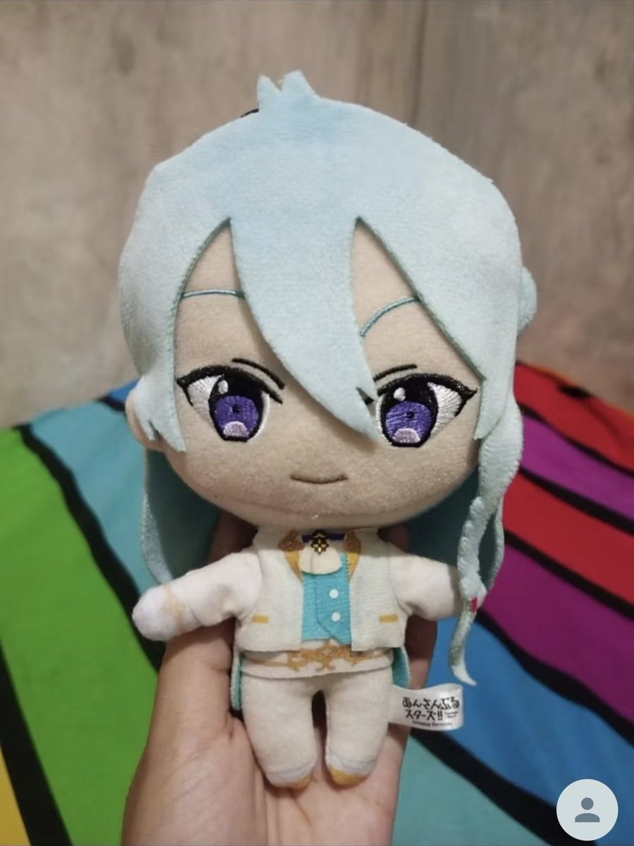 clariikaa's tweet photo. WTB ENSTARS MERCH 
💜 = udh ketemu, tp masih open cari seller lain klo harganya lbh murah
💛 = wishlist utama, lg dicari BANGET!
untuk nui wataru(bkn bear) di foto terakhir kalo bisa budget UNDER 180k! 
kalau ketemu/punya, boleh langsung dm aku yaa, thankyou! #warungenstars #wtb https://t.co/hbi6t5Fa4J