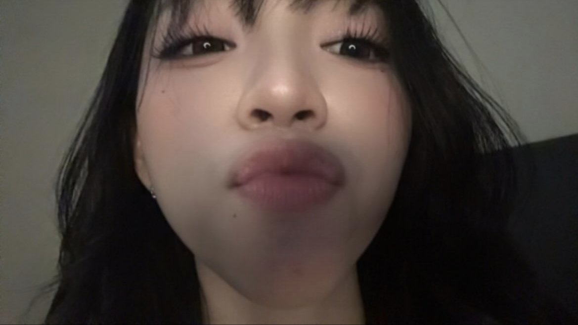 Jennywasright's tweet photo. 😖😖❤️❤️❤️
@Aralie_JKT48 https://t.co/EXrLmuE8i8