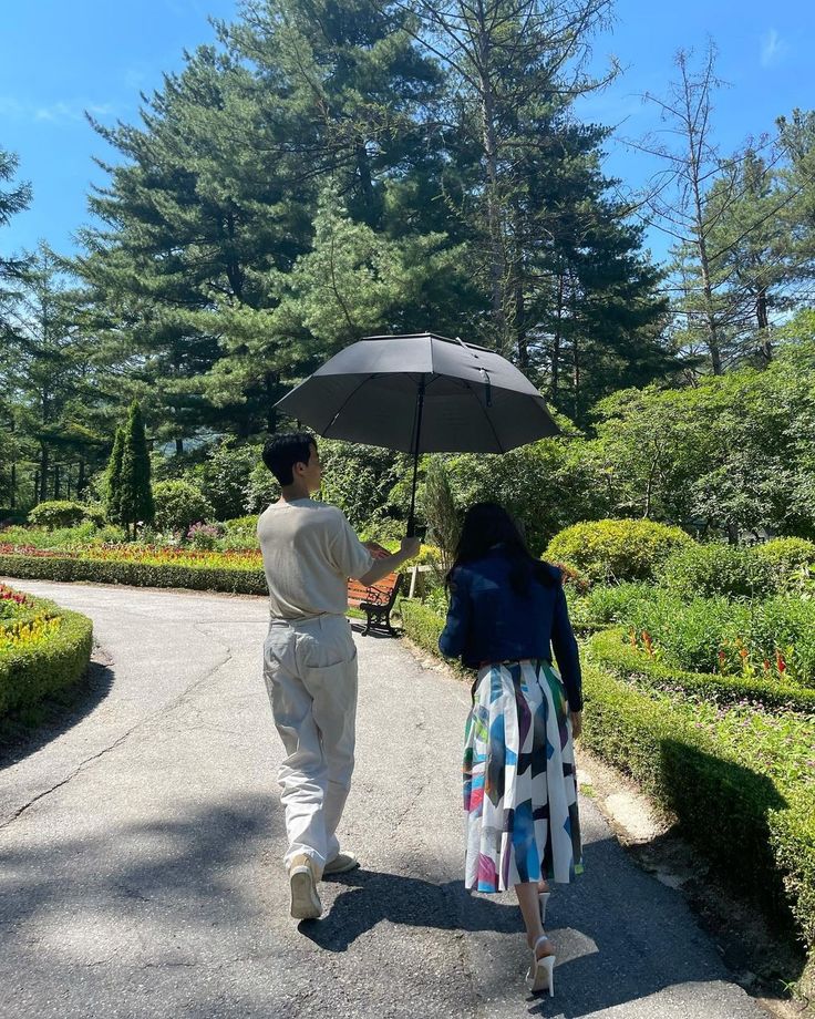 favsonghk's tweet photo. One of my favorite moments from NWABU. 💙🫶🏻
Just wanted to share these beautiful moments. 🤍

#Songhyekyo #Jungkiyoung https://t.co/OrVTDNpjqJ
