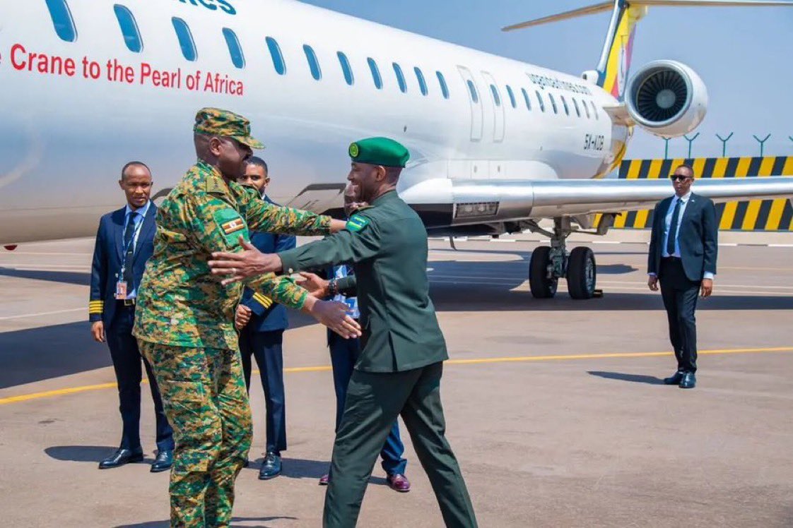 MwesigyeFranks's tweet photo. Gen Kainerugaba Arrives in Kigali for Bilateral Engagements https://t.co/goOoK9ncR7