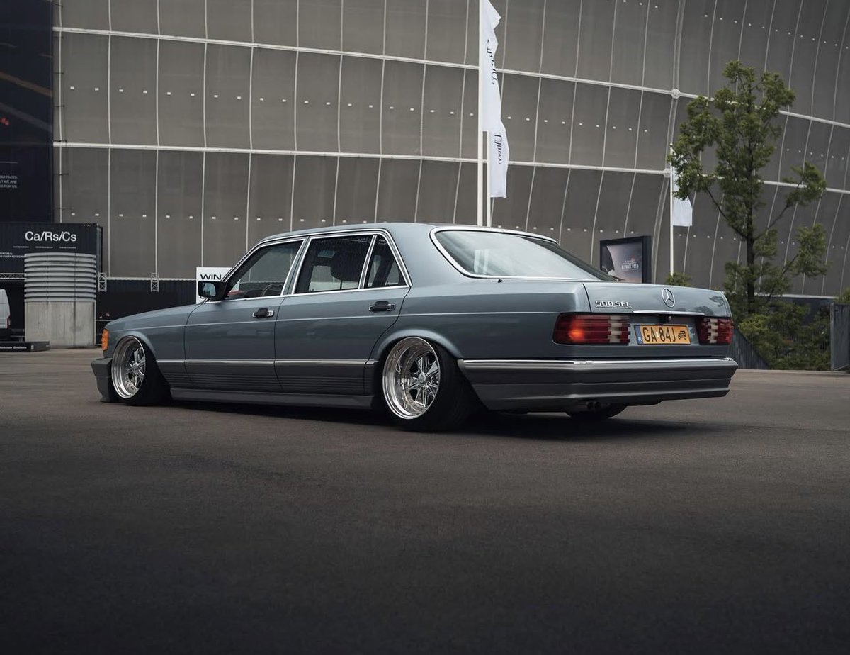 EuroStyIe's tweet photo. bagged_amg // https://t.co/zhntlt547U.oj https://t.co/1DXYYWNe1B