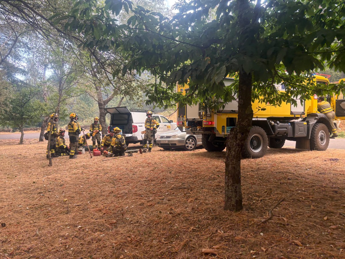 AT_Brif's tweet photo. 14:00📸 Las #BRIF de @mitecogob van a trabajar en defender poblaciones del #IFBurgohondo #Ávila.

@brifpuertopico + @brif_iglesuela en Casavieja

@briflubia en Navahondilla

Mucho ánimo a todos! https://t.co/VsmIfESq07