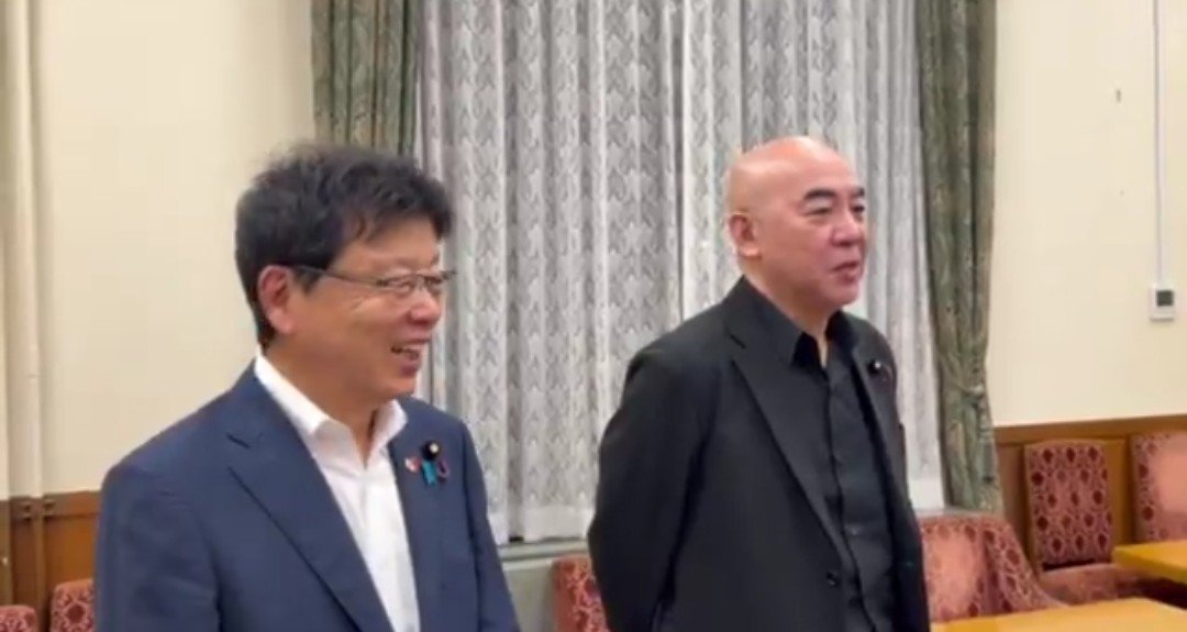 Kazu29964190's tweet photo. Xニュースが止まらない😳‼️

『���田代表、高市首相に消費税減税先送りで直言‼️「国民の約束を優先せよ‼️」』

「衆院選公約の食��品消費税減税が先送りされたことを批判‼️」

「維新との約束より国民との約束を優先せよ‼️ 」

#日本保守党
#国民との約束を優先せよ https://t.co/94Jzdvkx85