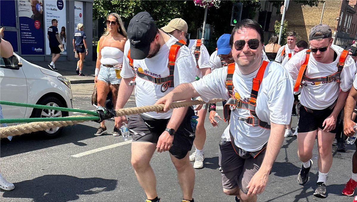 CllrPeterCraske's tweet photo. Well done to everyone who took part in today’s incredible Uniformed Services Day Truck Pull from #Welling to #Bexleyheath - a huge event and a major fundraiser for charity. @ThomasFTurrell @CameronSmithUK @FrazerBrooksGB 
Find out more:
https://t.co/2Iuji4DtDd https://t.co/SxtnT2oktC