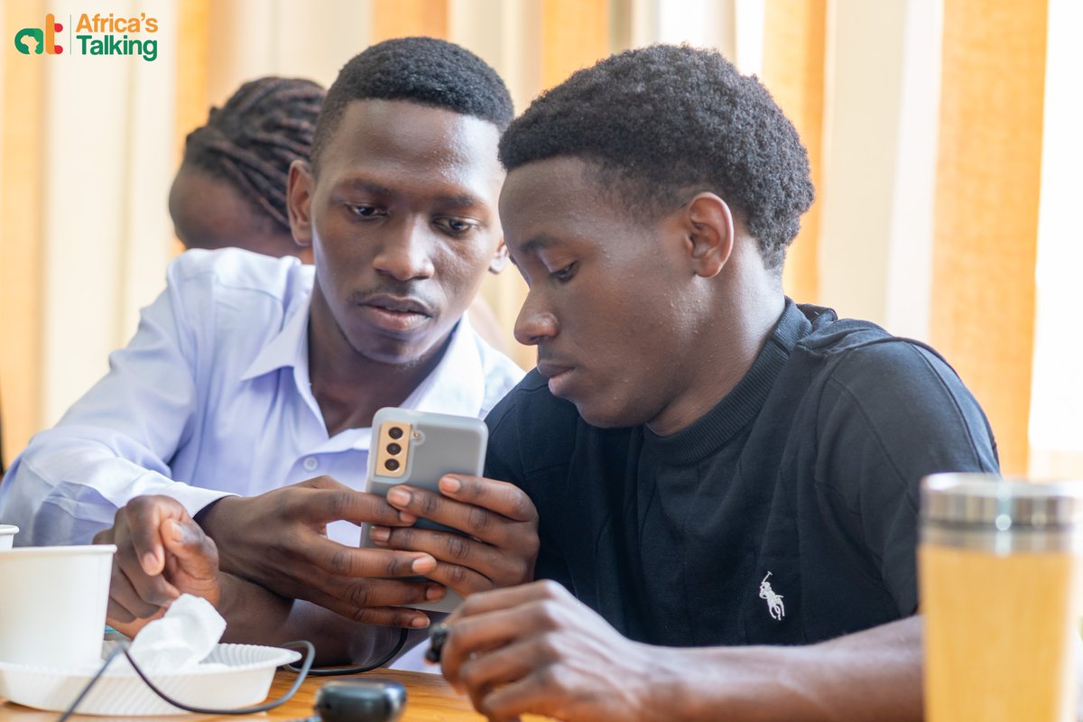PeaceAyomirwoth's tweet photo. If your favorite football team had its own AI assistant, what would you ask it?
 Match predictions?
 Player stats?
 Fantasy tips?
#BuildWithAT #WeLoveNerds #ATUG #AT256 #ATWomenInTech
@ATCommunityKla @Africastalking @hivecolab @MoICT_Ug @UCC_Official @flourishhub4 @wituganda https://t.co/LbAt2D4Ra1
