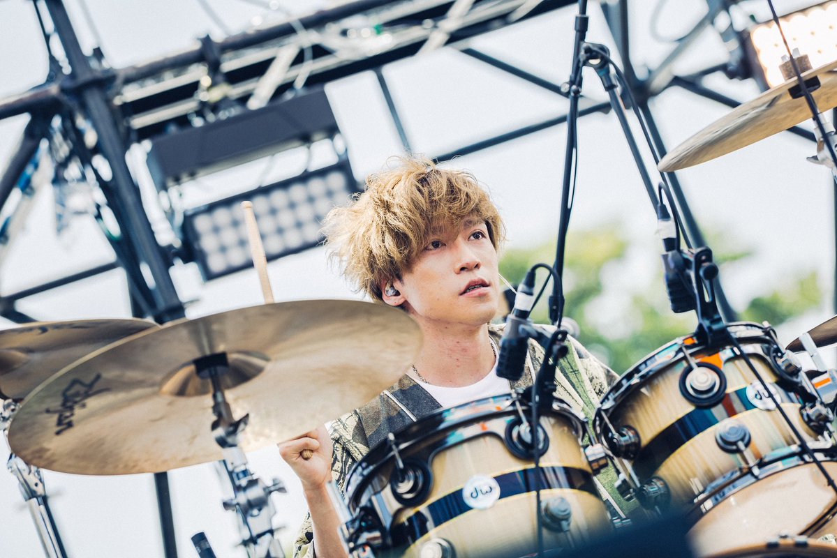 drum_kkkkkk's tweet photo. ムロフェスアツい1日だったなーー！！（物理的にも）

夏が始まった感じがするね！！みんな暑い中ありがとねえ！！🔥

Photo by @asak030_yay https://t.co/Gdff1Z3HqC