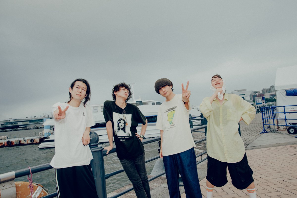 Humbreaders's tweet photo. 2026.7.25（土）
横浜赤レンガ倉庫 野外特設会場
『MURO FESTIVAL 2026』

ハンブレッダーズ4年ぶりでした！
ありがとうございました！

1. グー
2. 弱者の為の騒音を
3. 常識の範疇
4. DAY DREAM BEAT
5. キッズリターン！

🎧プレイリストで聴く
https://t.co/k4H7ZfFC5y

来週の土曜日は、大阪で会いましょう‼️

📸 by @_ki_photo