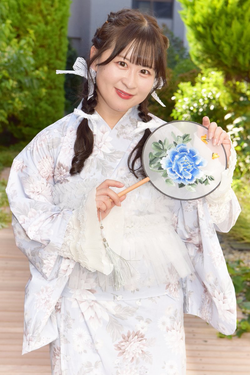 avallanchi's tweet photo. 浴衣撮影会 2026.7.25

推しの浴衣姿を見続けて早10年…
今年もステキだったよ
リボンや中に着る服などまったんのアレンジセンスが好きで毎年楽しみ
着付けの謎やネコちゃんの話にもほのぼの(笑)

15周年ライブ"楽しみたい…"
信じて迷わず
心をこめてコールをおくる

#天田真未
#あかぎ団
#前橋商店街 https://t.co/7QK38eG0Tp