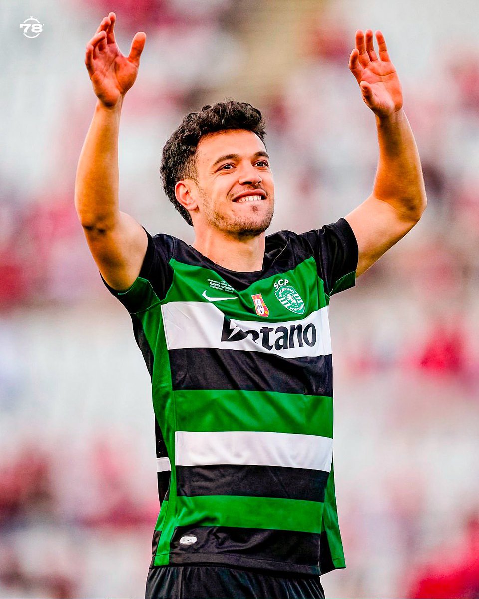 setentaeoito_'s tweet photo. 🍯 Pedro Gonçalves pelo Sporting:

⚽️ 97 Golos
🅰️ 58 Assistências 
🏟️ 239 Jogos

🏆 3x Liga Portugal, 1x Taça de Portugal, 2x Taça da Liga e 1x Supertaça

💥 1x Melhor Marcador da Liga (20/21)
📖 17.° Melhor Marcador da História do Sporting

Despedida? 👀👋 https://t.co/quU7GVZqpp