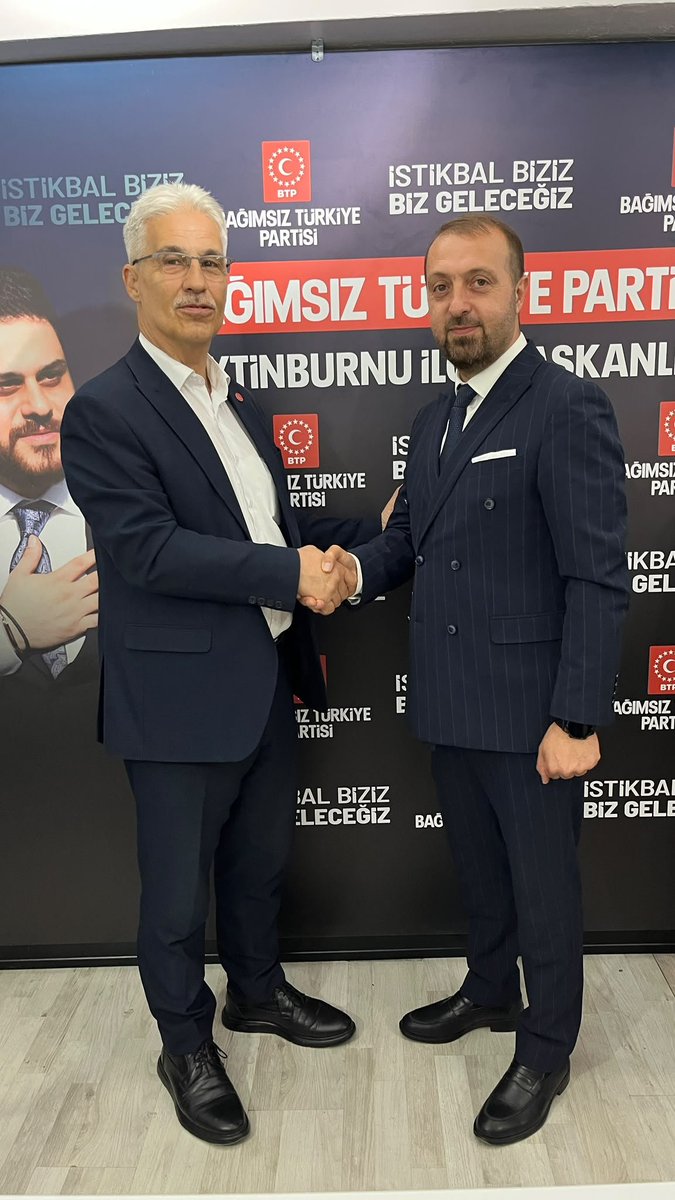 saadetzburnu's tweet photo. Saadet Partisi Zeytinburnu İlçe Başkanımız Semih Deniz ve ilçe Başkan yardımcılarımız, 
"İstişare ve Nezaket Ziyaretleri" çerçevesinde,
 Bağımsız Türkiye Partisi ilçe başkanlığına bir ziyaret gerçekleştirerek İlçe Başkanı Fahri Erdem ve yönetimi ile istişarelerde bulundular. https://t.co/Vfs67INuPa