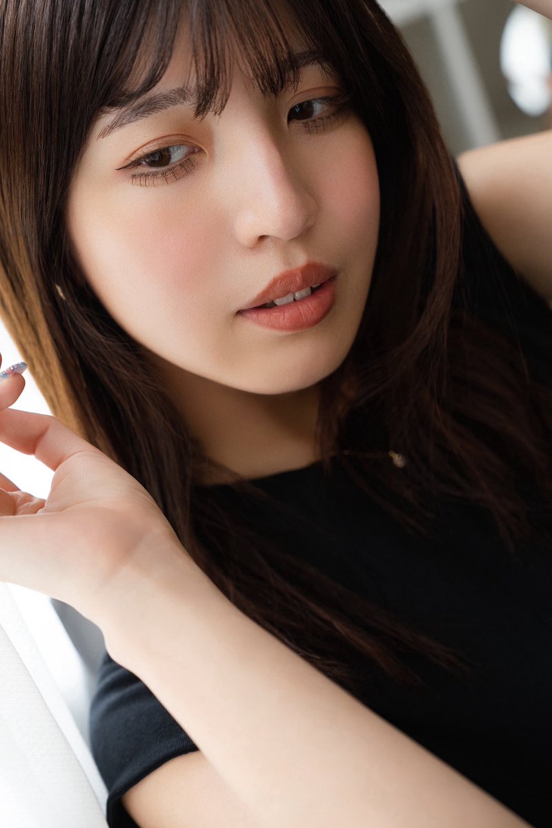 karen_portrait tweet picture