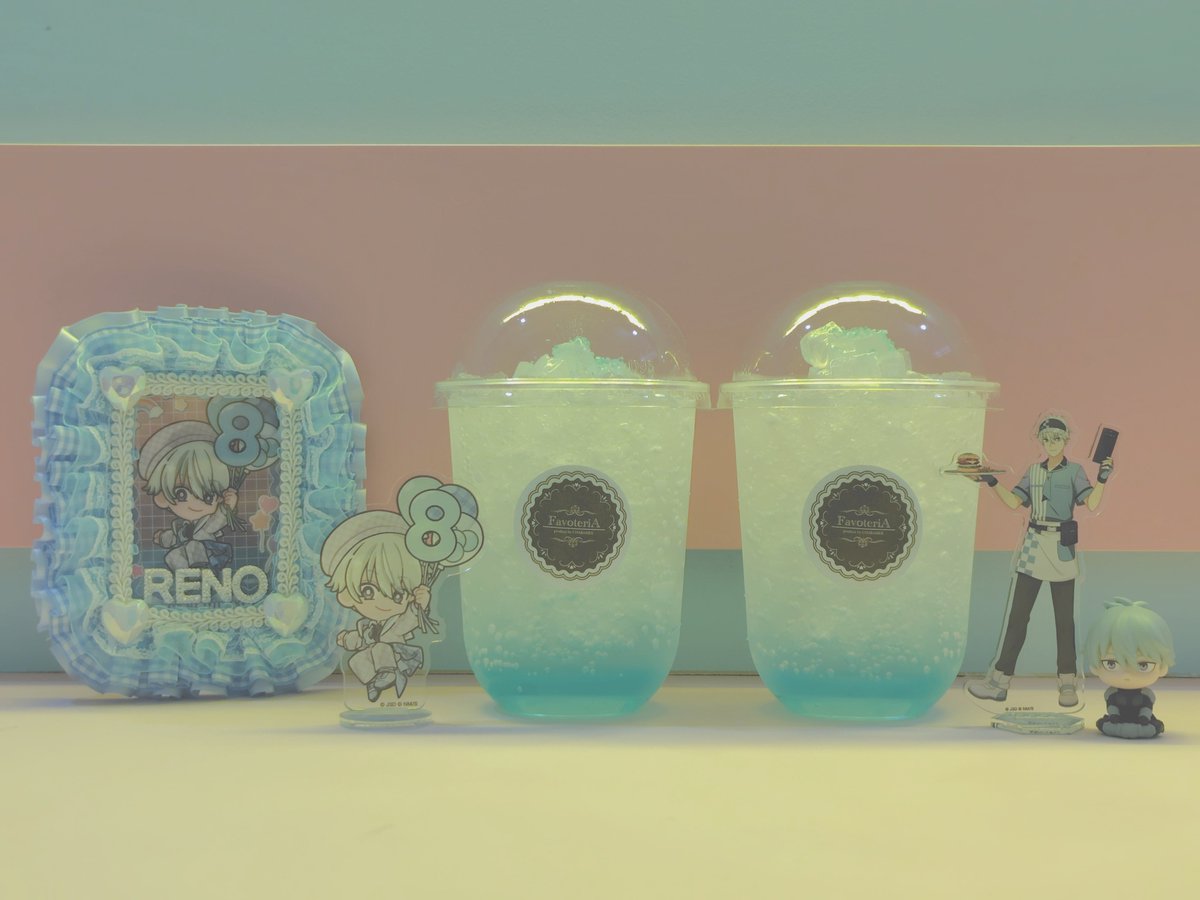 melt_yr's tweet photo. ファボテリアいってきました❄❄
ランダムアクスタ一発でレノくん引けて嬉しい♡ https://t.co/1WRKPnrL6O