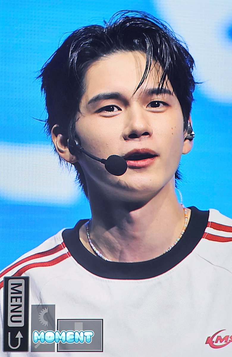 lucentemoment's tweet photo. 260725 #옹성우 팬미팅 https://t.co/0n9CmwjTrL