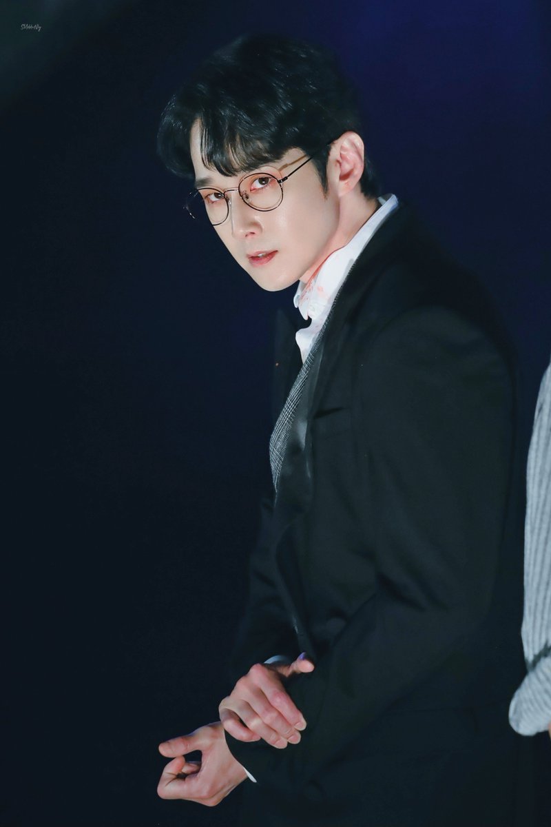 suddenly023's tweet photo. 260725 브라더스 까라마조프

너는 나와 어울리지않아

이반🌹 #임강성

#브라더스까라마조프
#대학로최고의가족뮤지컬 https://t.co/noHfxoSCOG