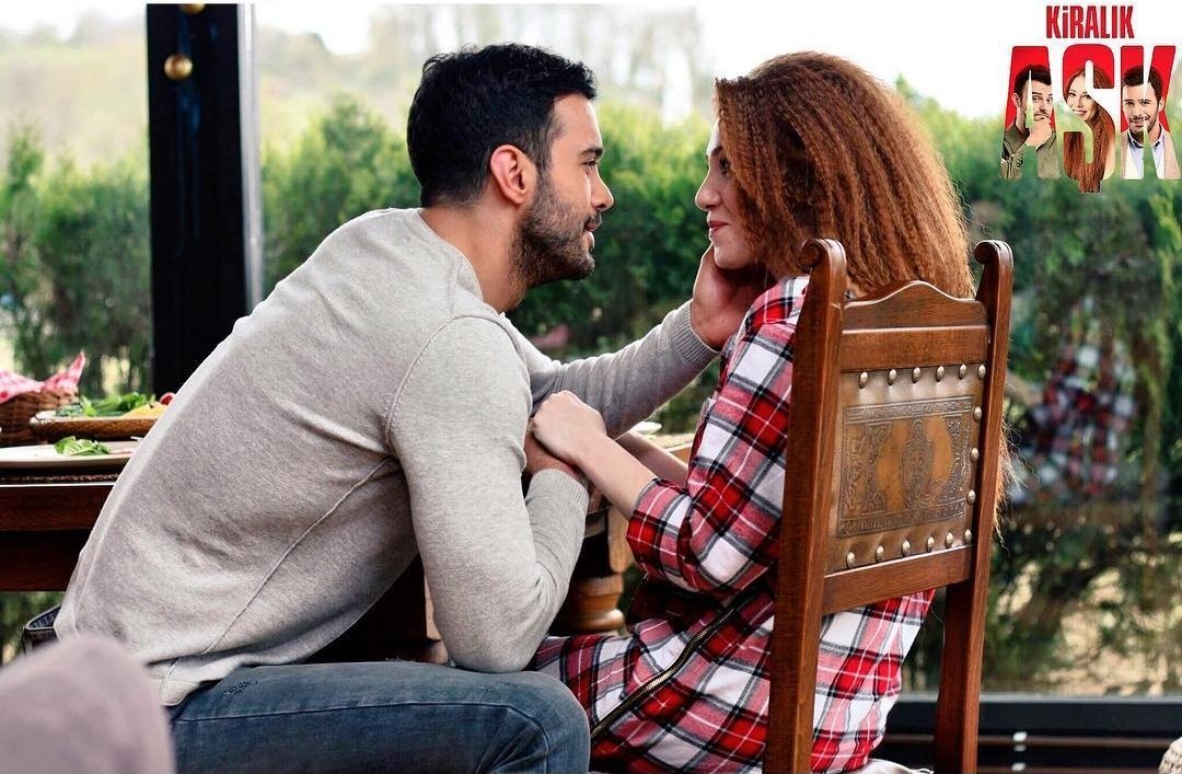LupucaMariana's tweet photo. @thebestpoll_ #KiralıkAșk ❤️24203
#ElçinSangu🧡🖤 #BarışArduç https://t.co/tTwNJ2pFTj