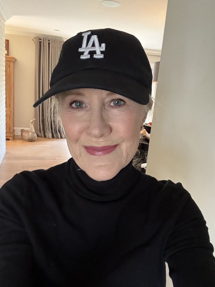 Marilyn Jane tweet media