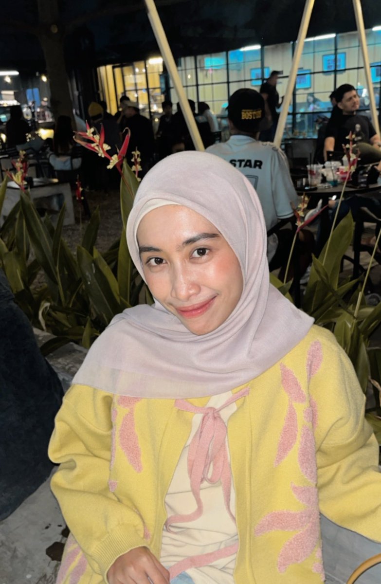 mendaster_'s tweet photo. @radenrauf 27. Calon suami atau pacar orang tolong jangan ikutan ya🙏🏼 https://t.co/gmK5H6mobz