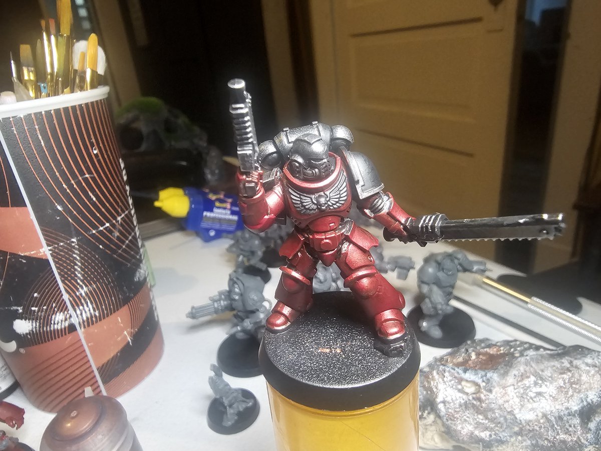 EMD1897's tweet photo. @Lorgarwasright2 The plan is for my boys to be a homebrew BA successor but I really like the Flesh Tearers color scheme, especially in metallic. https://t.co/Sh0gCy2cOV