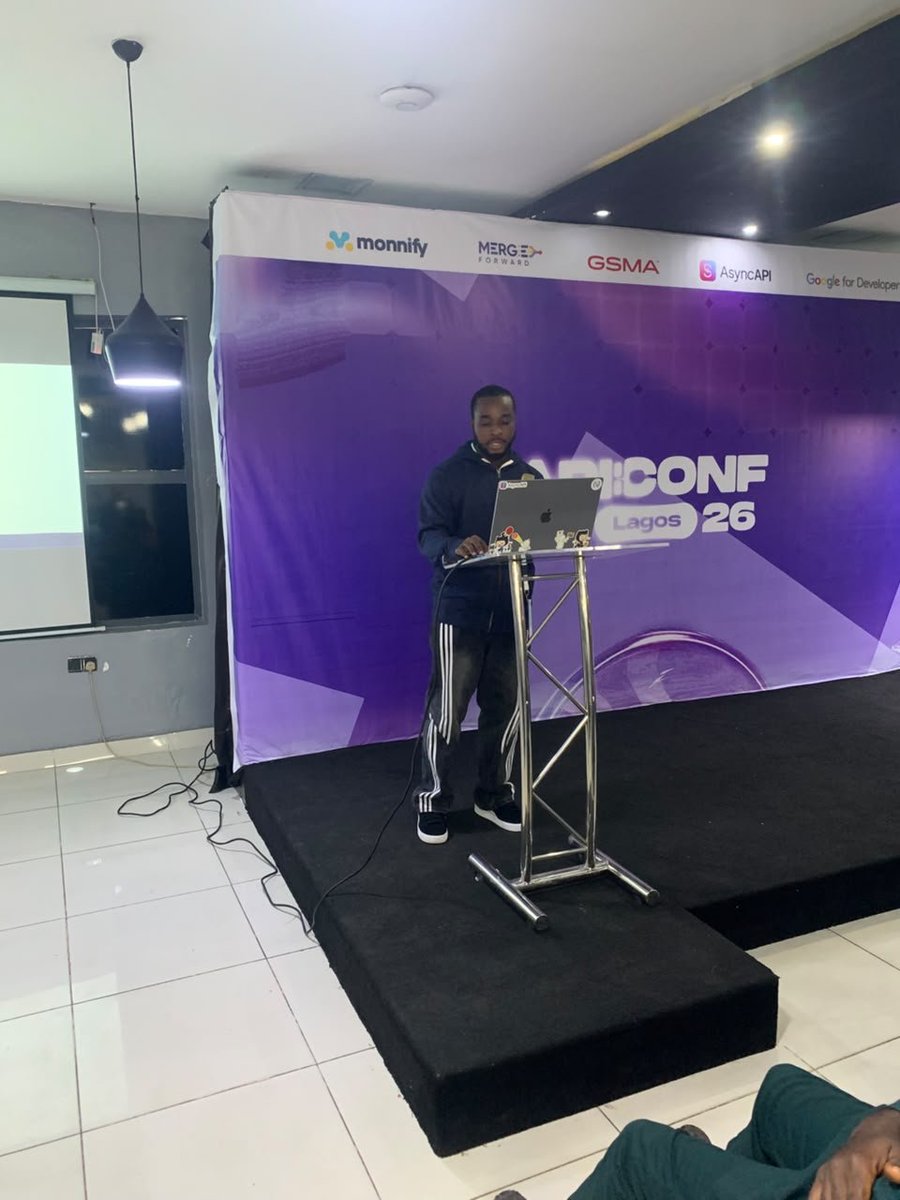 apiconflagos's tweet photo. 🔴 NOW LIVE
"The AsyncAPI EPIC Guideline" is now underway.
Join Azeez Elegbede as he explores the EPIC framework and how it helps teams build reliable, scalable, and well-governed asynchronous APIs.
#APIConfLagos #APIConf2026 #AsyncAPI #APIs #EventDrivenArchitecture #DeveloperCommunity