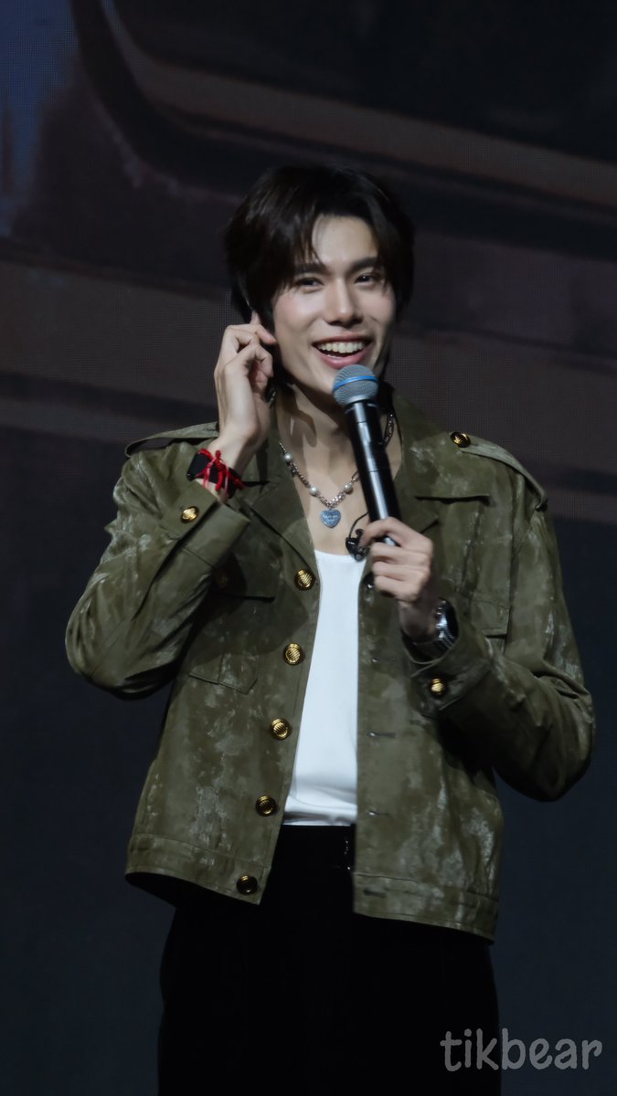 tikbearbear's tweet photo. Both of your smile is the best gift in this trip

PONDPHUWIN RENDEZV TAIPEI

#PondPhuwinRendezvousInTaipei
#ppnaravit #phuwintang
#pondphuwin https://t.co/2EQRU5AXHE