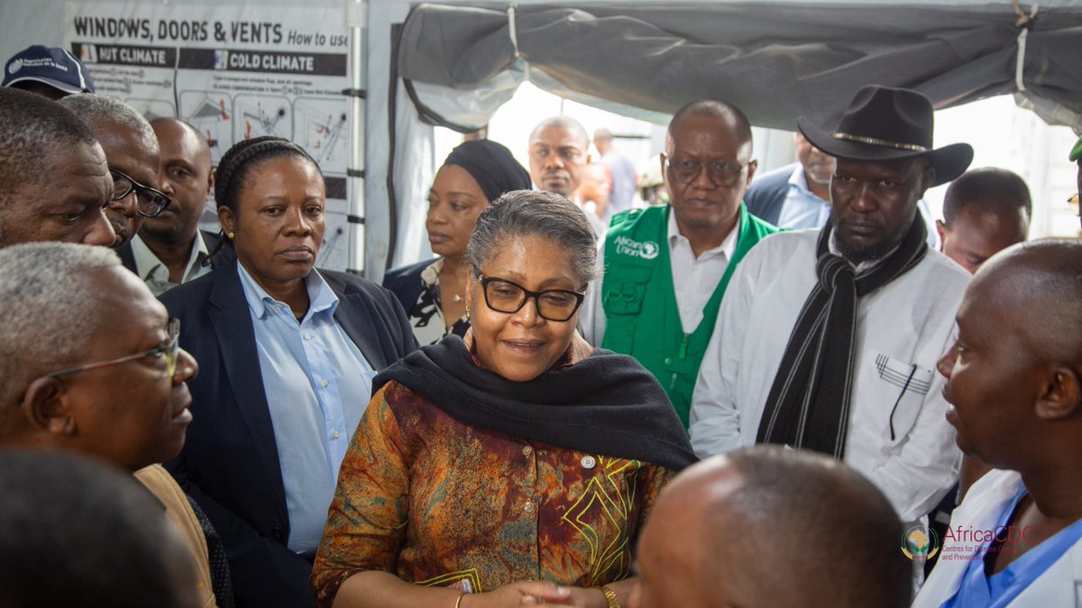 AfricaCDC's tweet photo. Strong political commitment is essential for effective public health emergency response.

Africa CDC applauds the leadership of the Government of the Democratic Republic of the Congo, as Prime Minister H.E Judith Suminwa (@SuminwaJudith) visited frontline responders and patients at the #Rwampara Ebola Treatment Centre in Ituri. 

This hands-on engagement not only boosts confidence in the Ebola response but also honours the dedication and resilience of health workers who protect our communities every day.

Africa CDC stands with national authorities and partners across Africa to drive coordinated, evidence-based action against Ebola and safeguard the health of all. 

@MinSanteRDC #AfricaReady #EbolaResponse #HealthSecurity