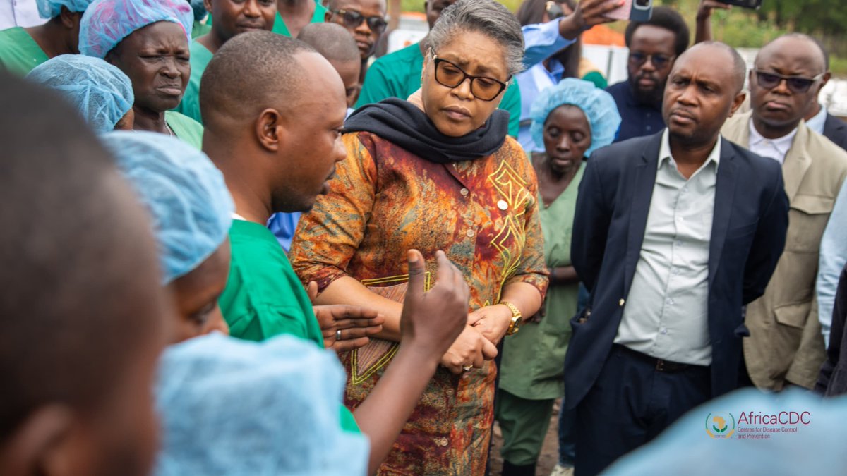 AfricaCDC's tweet photo. Strong political commitment is essential for effective public health emergency response.

Africa CDC applauds the leadership of the Government of the Democratic Republic of the Congo, as Prime Minister H.E Judith Suminwa (@SuminwaJudith) visited frontline responders and patients at the #Rwampara Ebola Treatment Centre in Ituri. 

This hands-on engagement not only boosts confidence in the Ebola response but also honours the dedication and resilience of health workers who protect our communities every day.

Africa CDC stands with national authorities and partners across Africa to drive coordinated, evidence-based action against Ebola and safeguard the health of all. 

@MinSanteRDC #AfricaReady #EbolaResponse #HealthSecurity