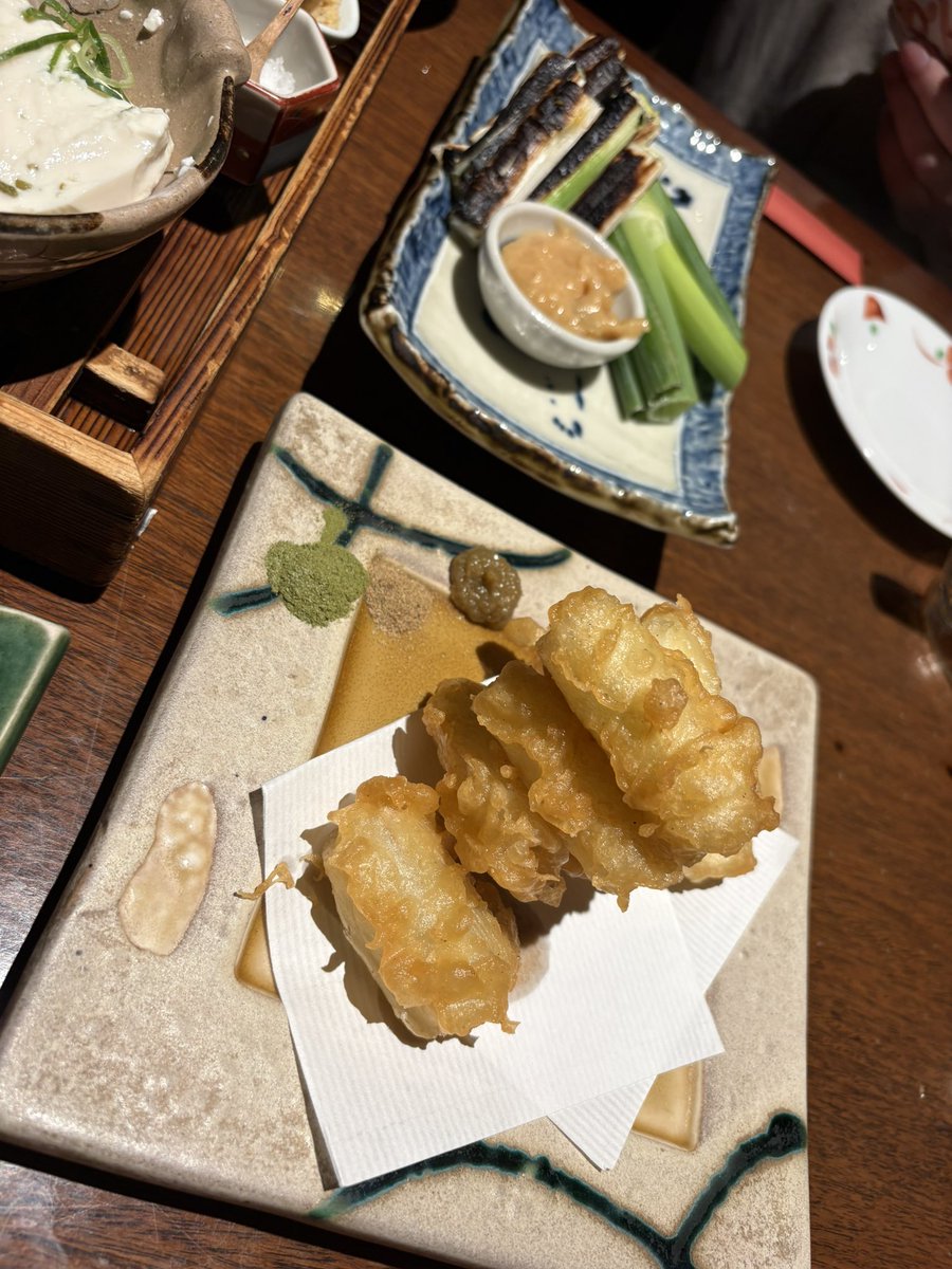 tohrian's tweet photo. めっちゃうまかったー、店員さんの対応もいい！出る時は満席でしたねー https://t.co/VpaM6ciP3s