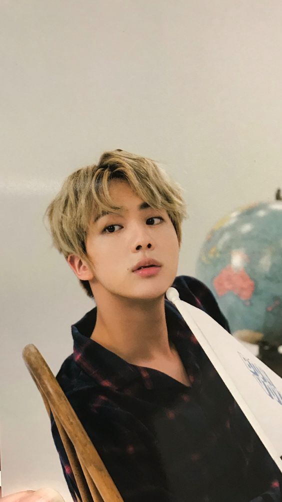 jincredibly's tweet photo. Nostalgia

#방탄소년단진 #JIN #진 https://t.co/VUGF9yGem5
