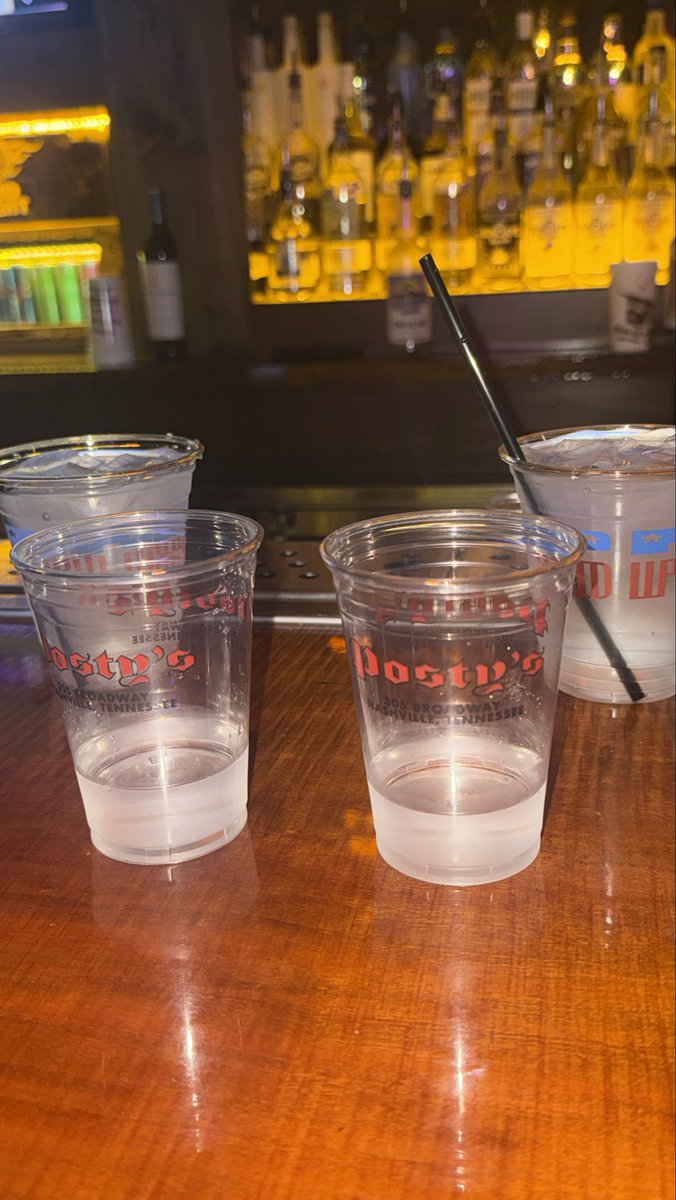 UserNotFound808's tweet photo. My favorite 4 story bar on broadway so far 🔥 https://t.co/13qNNl797u