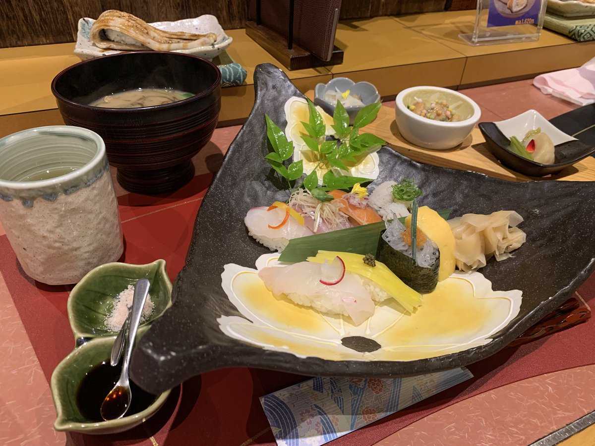 17mAmA_j's tweet photo. 今日もいっぱい美味しかった😋♡♡ https://t.co/xdSZvvqGoe