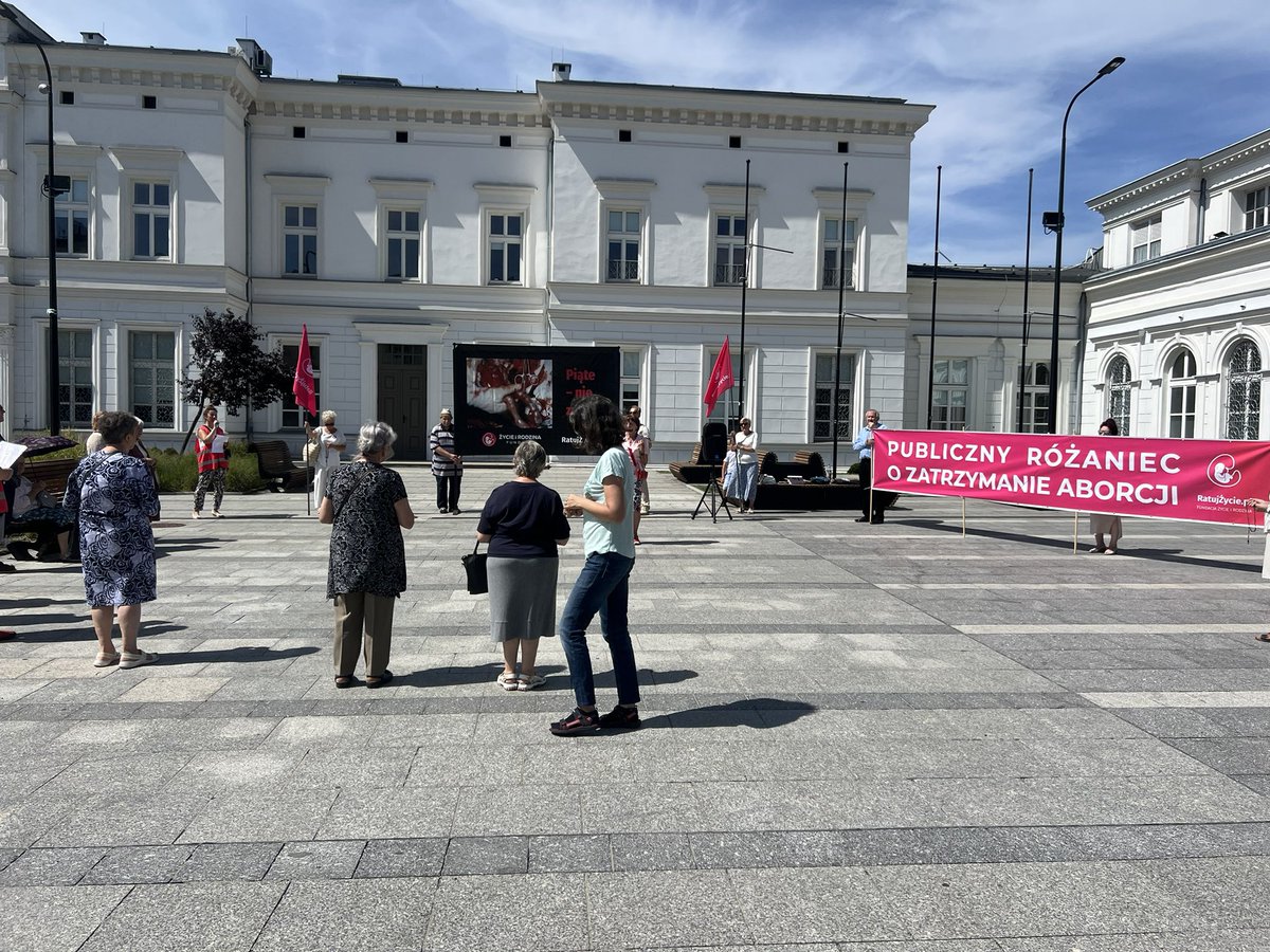 Piotr Pjotrowicz tweet media