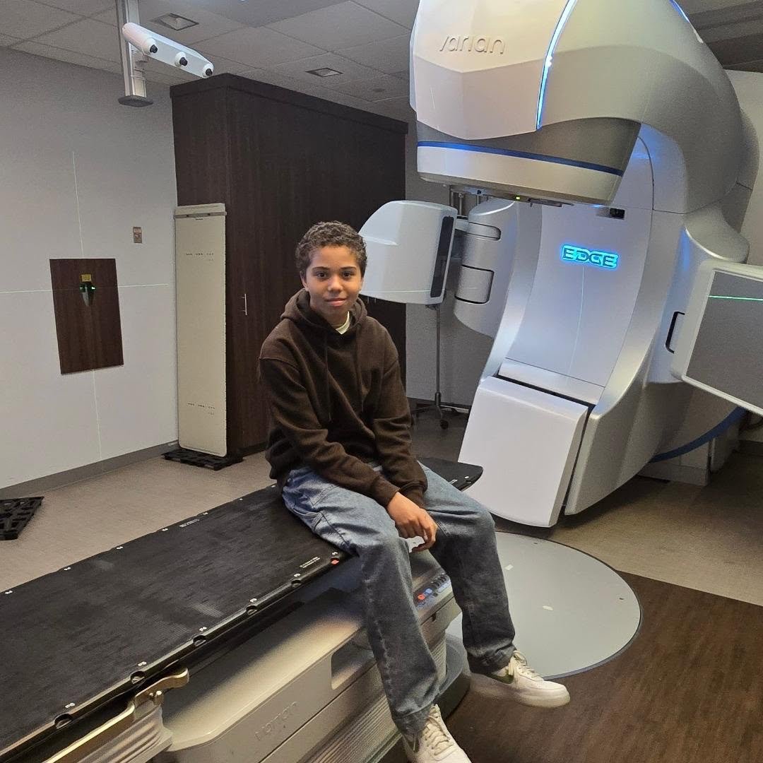 GAFollowers's tweet photo. Georgia teen Leeland Harris is fighting osteosarcoma after the cancer spread to his lungs. 

His family is sharing his story to raise awareness, find new treatment options, and ask for support during his fight. https://t.co/34JXAOU9oG