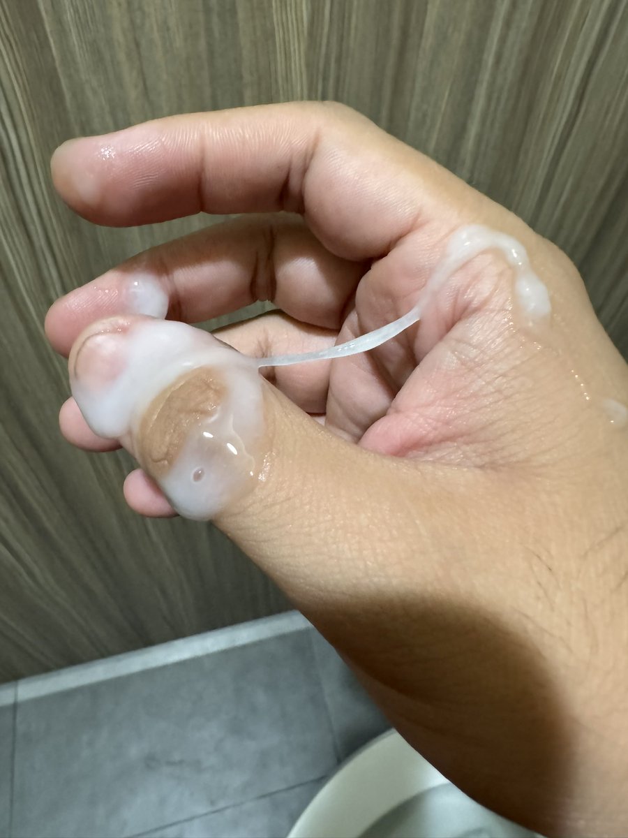 tuttifrothy's tweet photo. Grabe naman yoon! Palabas muna dahil maginaw!

#jakol #alter #alterlaspinas #altersouth https://t.co/M3RT5vnlk6
