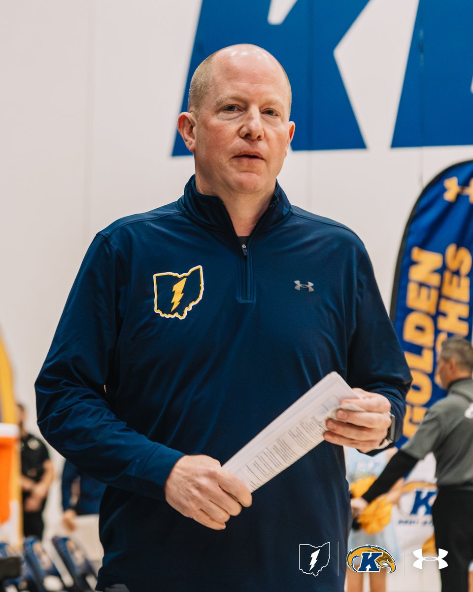 KentStMBB's tweet photo. Happy Birthday to our Head Coach, Rob Senderoff!🎉

#Team111 | #GoFlashes⚡️ https://t.co/R0bzU48gNo