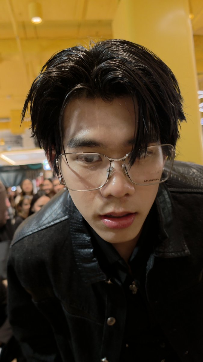 kkPopan's tweet photo. มือไม้สั่น 
LEGO x TUI AT RATCHABURI
#LooksAroundClinicxLegoTui
#TuiChayatorn https://t.co/Di4apW1tFn