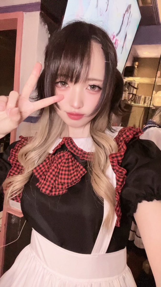 S3R4_maru's tweet photo. おりますよー！！
みんな飲みにおいで！
 #仙台コンカフェ  #国分町 https://t.co/biNkNZDAoO