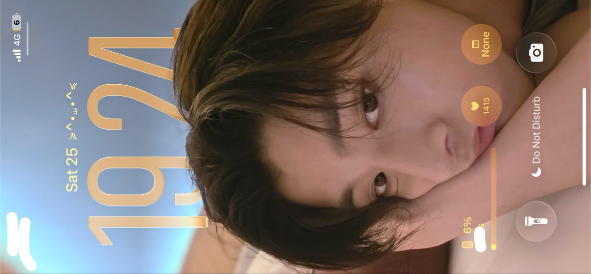 evxrnim's tweet photo. kondisi terkini lockscreen gweh dan oomfs https://t.co/1tRw84HU4p
