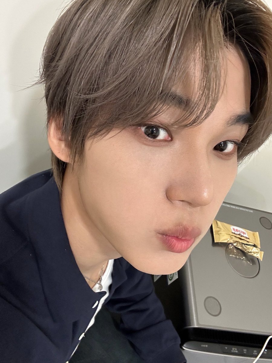 FANEVNNE_FR's tweet photo. ⸢ 🫧 ⸥ PHOTOS › 25.07.2026

⤿ 🦊 a posté des photos

⊹ 🍓 ᐧ crédit : @ evnnebbl ⊹ https://t.co/YoFyx4cZL9