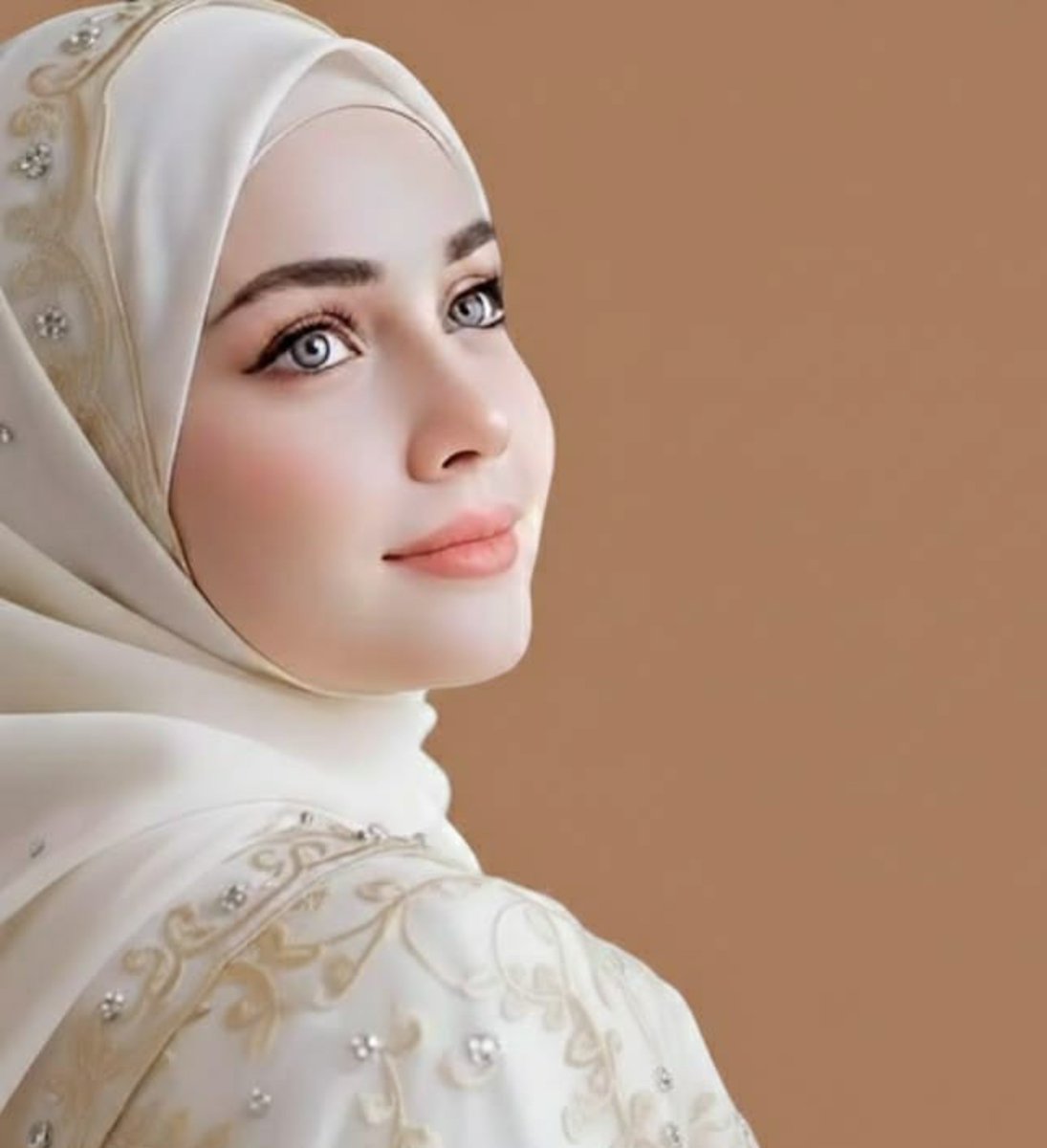 April__98_'s tweet photo. فتاة  جميلة جداً عظيمة حتى في أقسى

 لحظات الحزن رأسها عالياً

لا تنحني أمام العواصف 

شامخة مثل اشجار النخيل https://t.co/5W3QJVmZke