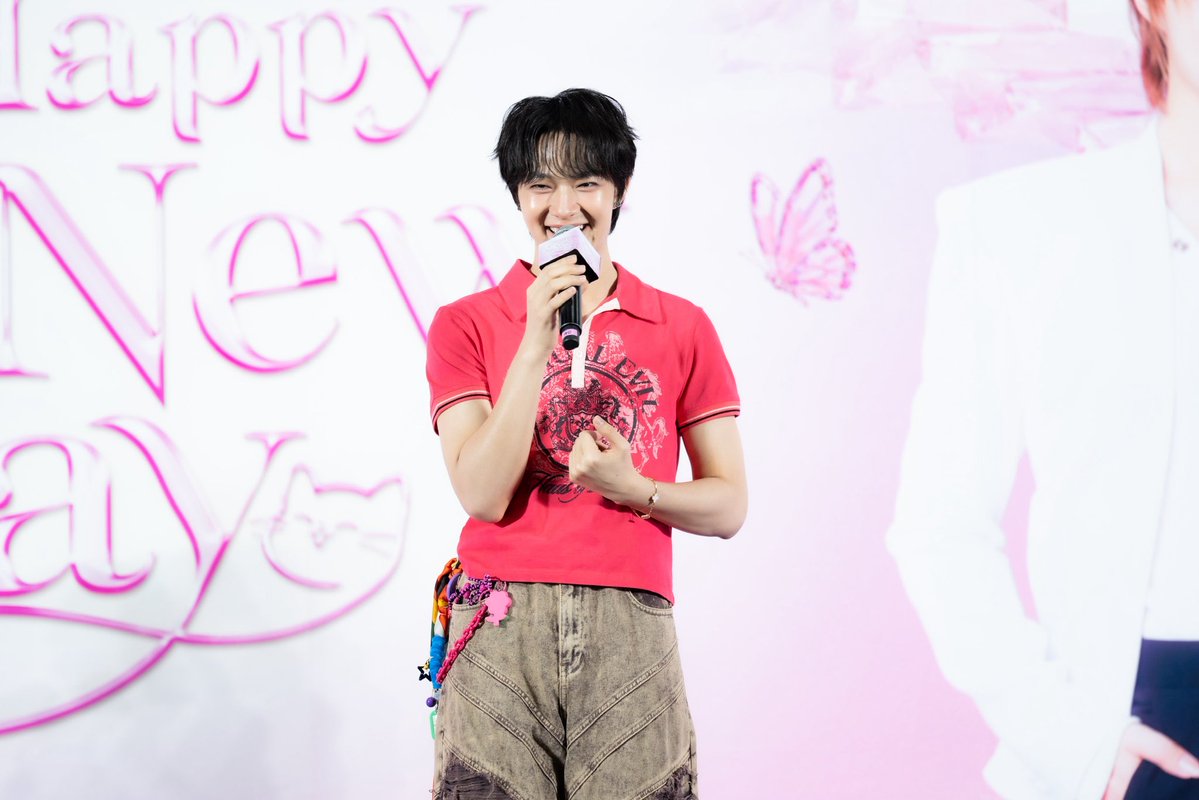 DomundiTV's tweet photo. จบลงไปแล้วสำหรับงาน 25 Happy NuNew Day 🎂🎉

ขอขอบคุณทุกคนที่มาร่วมอวยพรวันเกิดและส่งกำลังใจมาให้นุนิวตลอดทั้งงานในวันนี้นะคะ 🥰

#25HBDNuNew https://t.co/qeXJbcnaeB