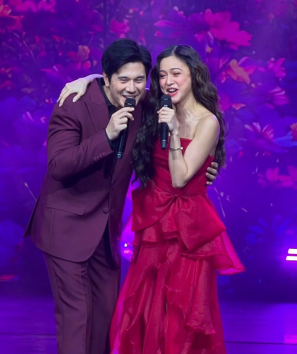 Mine_KimAvelino's tweet photo. I miss you both,  seeing your smiles and the happiness is more than enough to make my day. May you always find comfort in each others presence malayo sa ingay sa judgment and the chaos of this world. You both deserve a place where love is safe. ily palagi my labs ♥️🥰✨ 

Ctto:📸 https://t.co/NXEQhiwbAW