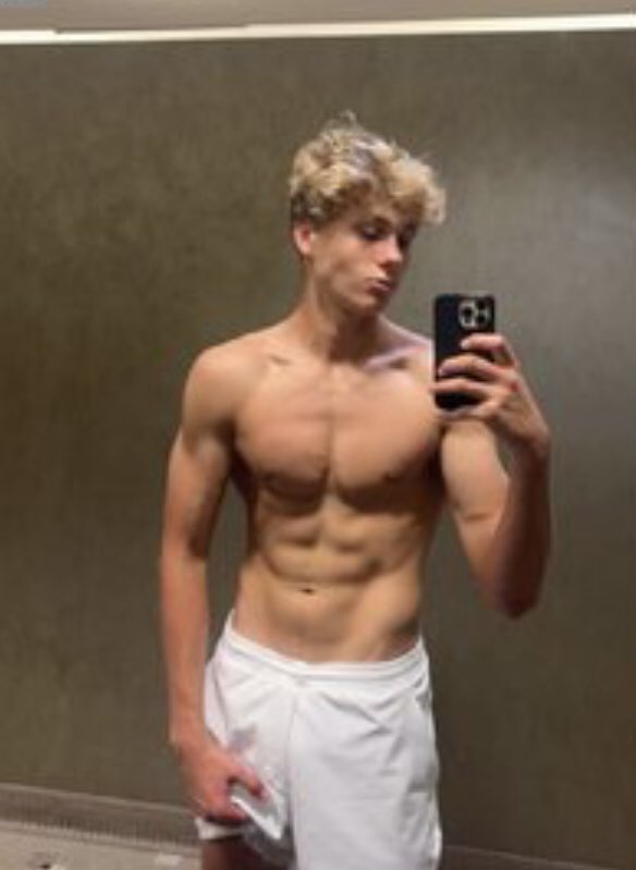 con_naw22's tweet photo. Haven lough📸

DM  https://t.co/vTOTsYnQSG https://t.co/ezDkNyec5R