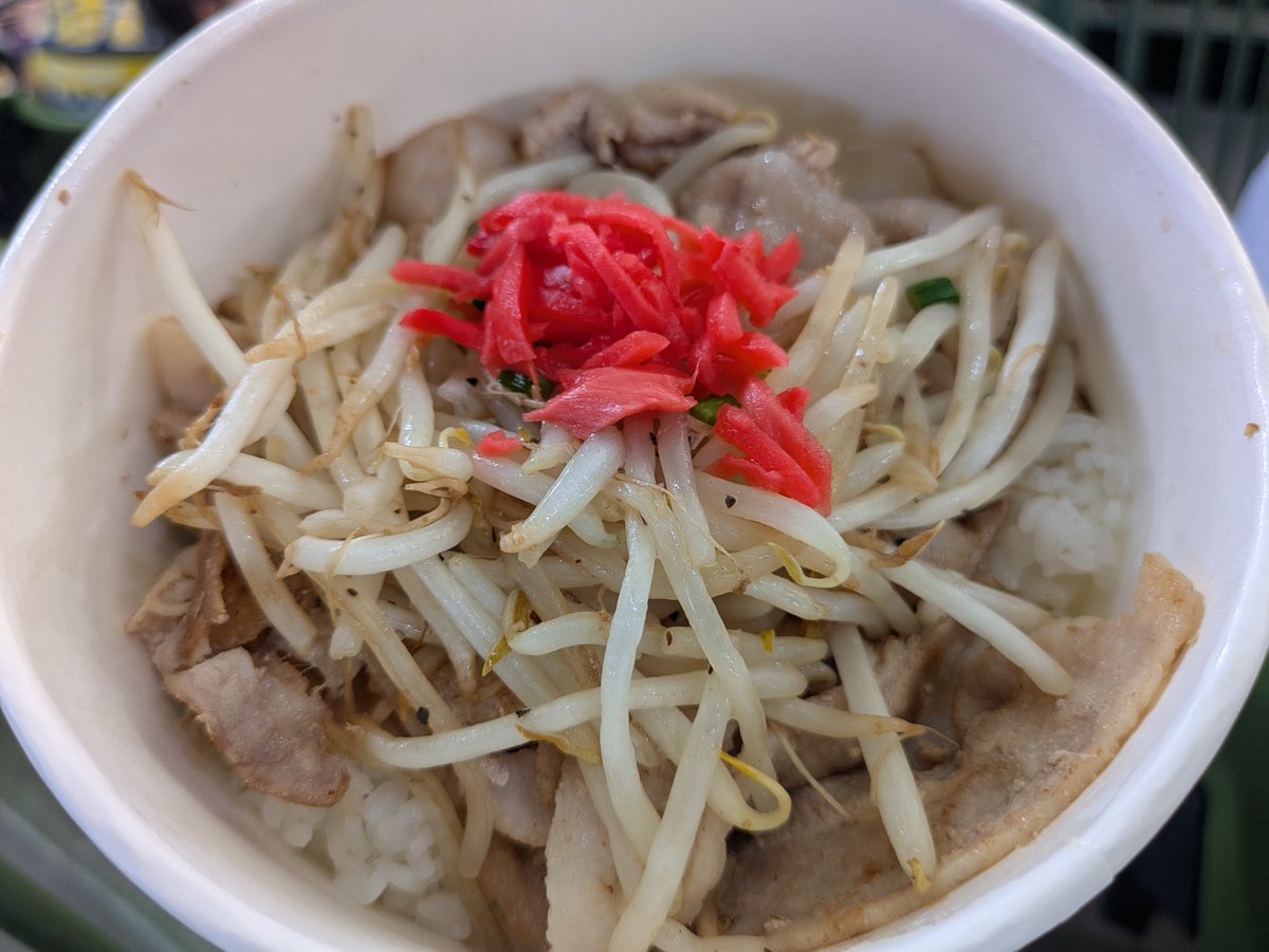 takkey_m's tweet photo. 今日も球場飯堪能✨️(๑´ڡ`๑)✨️ https://t.co/YukTeaEZlF