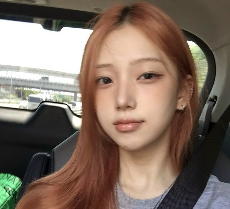 Taesssssan's tweet photo. What is my talent? HM..... Selain punya suara yang #Oke. Yeeun si jagonya bikin Video Tiktok dan Konten Random ^__^!
Nekstaim in another life, kalian harus follow share dan komen di akunku 🆗??? biar jadi tiktokers terkenal. https://t.co/VpDqLBI4ZV