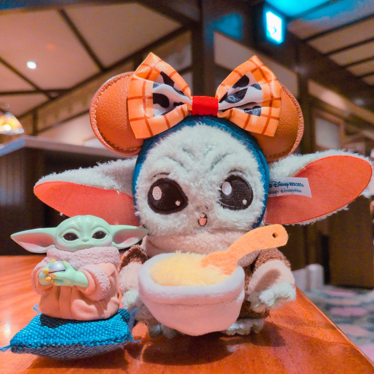 unkn0516ownnn's tweet photo. グー、お耳あまりに似合いすぎてて買っちゃったね キャストさんにも褒められたね かわいいね https://t.co/L7kSET12nl