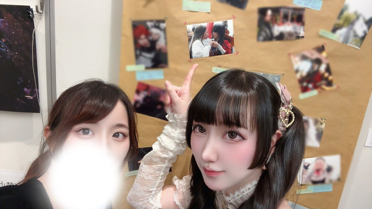 tyuka4131's tweet photo. 相互さんが出展されておりましたので行ってきました！
花怜で我々も展示して頂いております！
他の出展者様方のお写真もどれも素敵で楽しかった♡

展示主（@hiroto_eve_tk ）
とても素敵な展示会に写真を展示して下さりありがとうございました！お会��できて嬉しかったです🫶
#好スタカメラWS写真展 https://t.co/7WcB3kMvkY