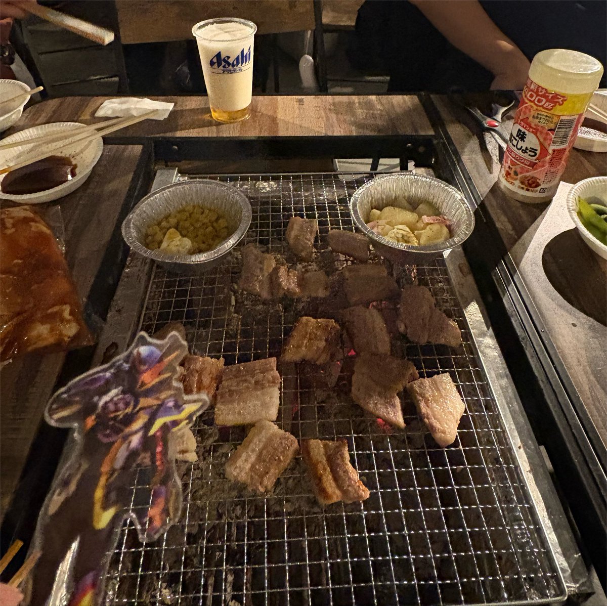 chimomo_moon's tweet photo. 夢現くん、お肉だよ
#清桜
#清桜BBQ https://t.co/ZsfW4zGuEK