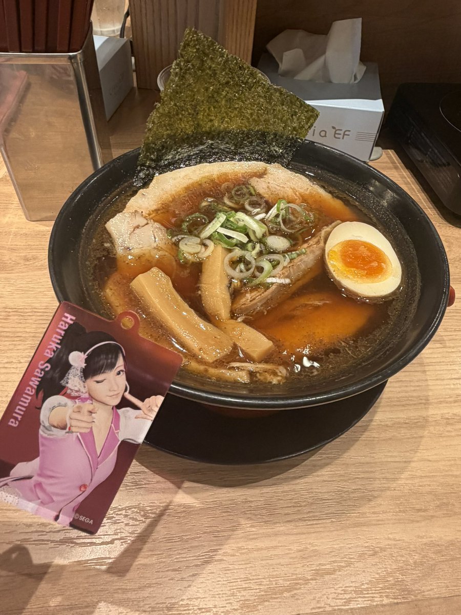 5techi109's tweet photo. なゆたんとらみょん本気部🍜🧜‍♀️
ちいかわ映画一緒に見れてうれしい😆🎶面白かった……！私は🦦先生がすき https://t.co/VyUSvjCEYI