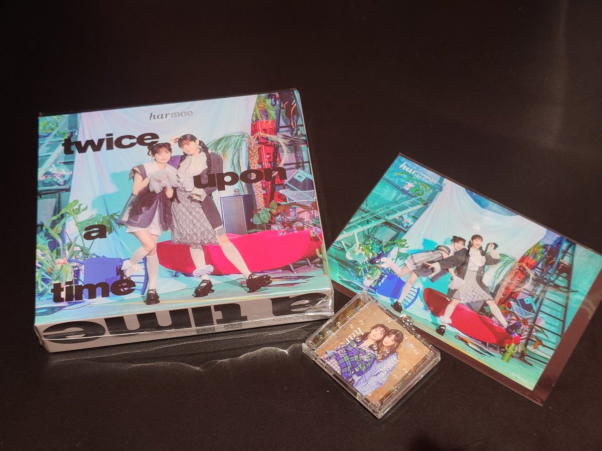Ina_revus's tweet photo. ガラポン、生放送イベント楽しかった！！
ガラポンではBURNING GOLDが好きなのはもちろん、くままっぷのラパパパンが好きということを伝えられた！
生放送はVillansへの期待値がかなり高く
お会いした方々また現地で宜しくお願いします！！m(_ _)m https://t.co/tPvo2cdIuR
