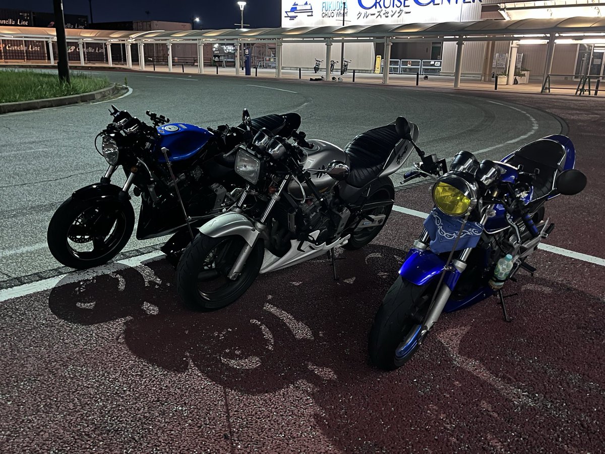 HONEMARS_31's tweet photo. なんかホーネットいました https://t.co/lW91k9BYYJ